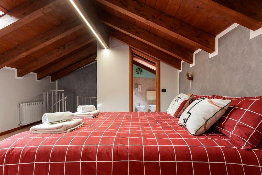 Alex Haus Somma Lombardo Exterior foto