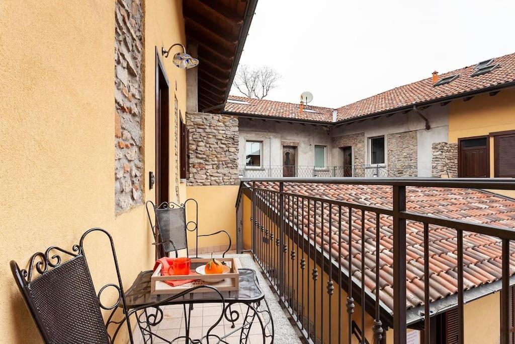 Alex Haus Somma Lombardo Exterior foto